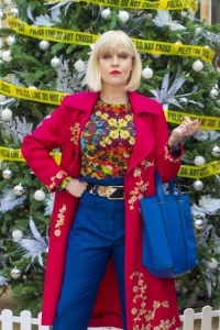 Agatha Raisin: Kissing Christmas Goodbye (2021)